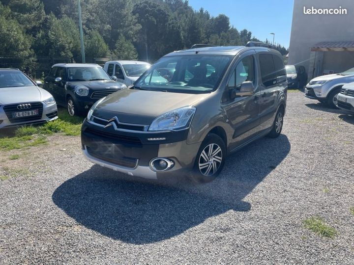 Utilitaire léger Citroen Berlingo Autre 1.6 hdi 115 cv XTR Doré - 2