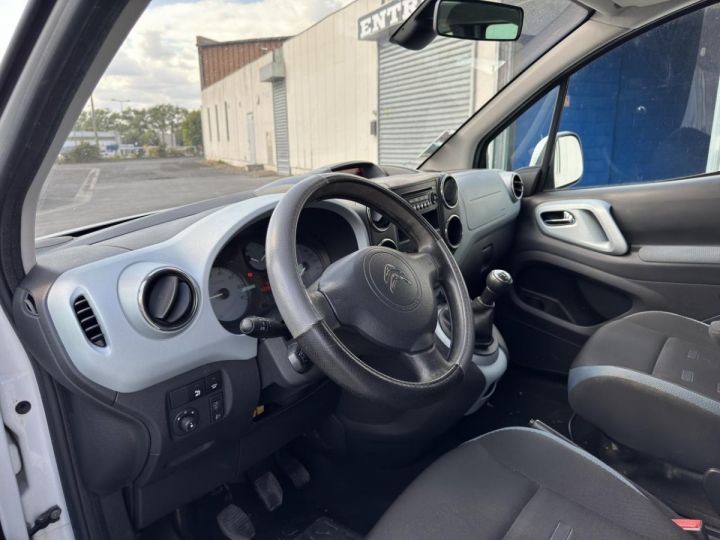 Utilitaire léger Citroen Berlingo Autre 1.6 HDi FAP 90cv COMBI XTR - Garantie 12 mois Blanc - 14