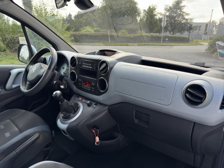 Utilitaire léger Citroen Berlingo Autre 1.6 HDi FAP 90cv COMBI XTR - Garantie 12 mois Blanc - 15