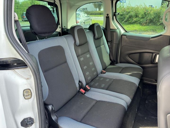 Utilitaire léger Citroen Berlingo Autre 1.6 HDi FAP 90cv COMBI XTR - Garantie 12 mois Blanc - 17