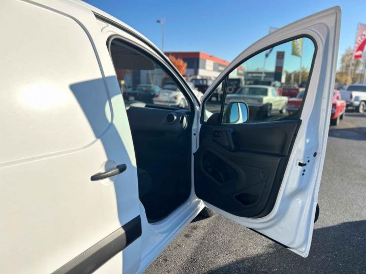 Utilitaire léger Citroen Berlingo Autre BlueHDi 100 BVM5 Blanc - 36