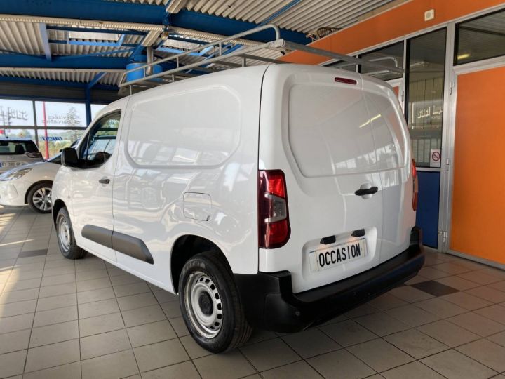 Utilitaire léger Citroen Berlingo Autre Citroën 1000kg HDi 100ch S&S CLUB BLANC - 7