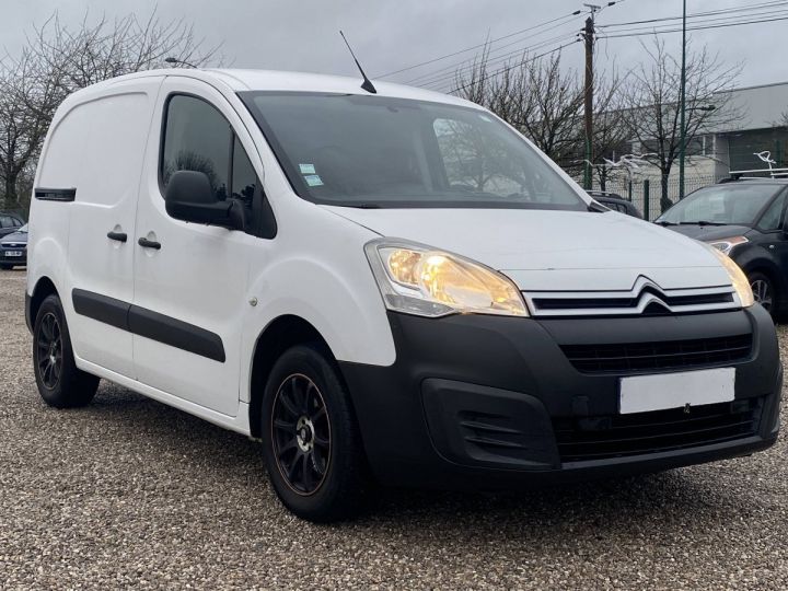 Utilitaire léger Citroen Berlingo Autre Citroën II BlueHDi 100ch Shine S&S BLANC - 1