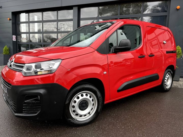 Utilitaire léger Citroen Berlingo Autre Citroën Kasten Driver M 650 1.5 BlueHDi 130CV BVA8 E6dT / 13325 € HT / À PARTIR DE 192,02 € * ROUGE CLAIR - 10