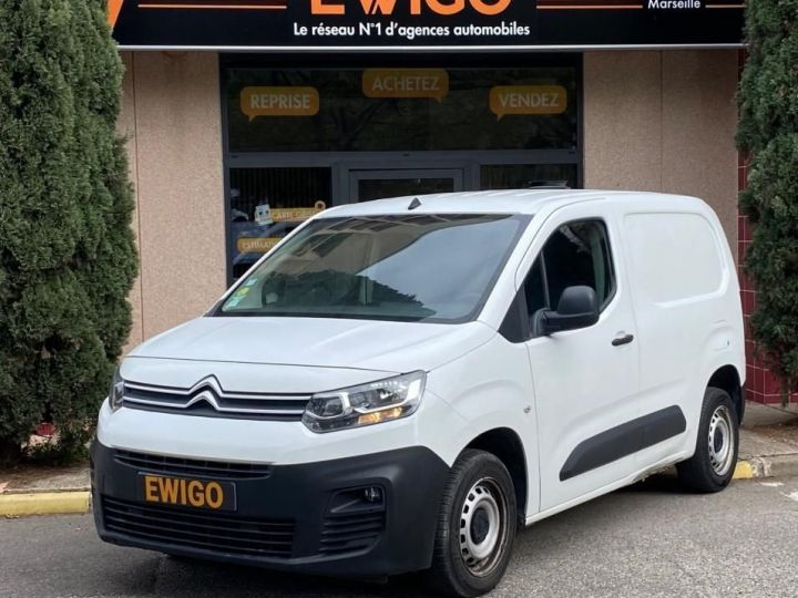 Utilitaire léger Citroen Berlingo Autre Citroën VU GENERATION-II FOURGON 1.6 BLUEHDI 75 20L1 CLUB Blanc - 1