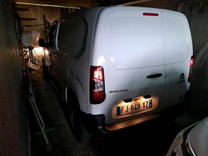 Utilitaire léger Citroen Berlingo Autre Club TAILLE M 1000KG HDI 100 CLUB BLANC - 2