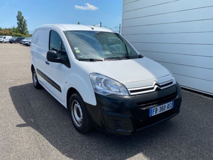 Utilitaire léger Citroen Berlingo Autre FOURGON M 1.6 BLUEHDI 100 CLUB 3PL Blanc - 1