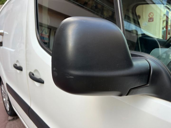 Utilitaire léger Citroen Berlingo Autre MULTISPACE BlueHDi 75 CV BVM5 Feel Blanc - 37