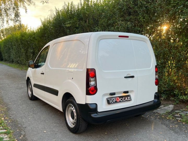 Utilitaire léger Citroen Berlingo Autre PLANCB 1.6 HDI 92CH CONFORT 117.000KM 3 PLACES 07/2016 BLANC - 5