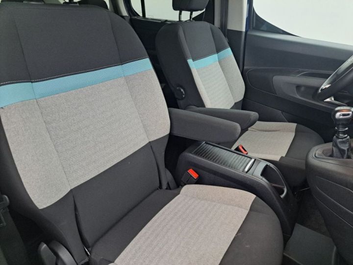 Utilitaire léger Citroen Berlingo Autre Taille XL 1.5 BlueHDi 130 STYLE Bleu Clair - 4