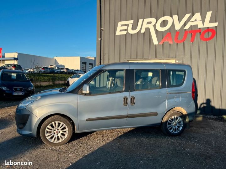 Utilitaire léger Fiat Doblo Autre 2.0 JTD 135ch S&S Dynamic Bleu - 4