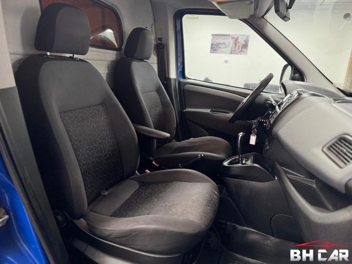 Utilitaire léger Fiat Doblo Autre Cargo FT 1.6 Multijet 90 Boîte Automatique Pack Professionnel Clim Attelage 130.000km Bleu - 16