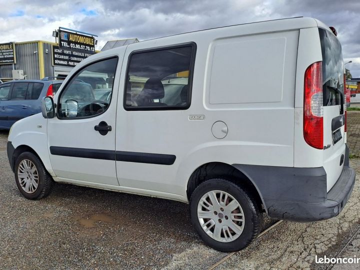 Utilitaire léger Fiat Doblo Autre Cargo II 1.3 MJTD Fourgon court 75 cv PAS DE TVA Blanc - 3