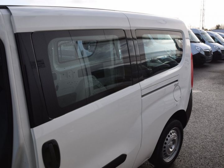 Utilitaire léger Fiat Doblo Autre Cargo Maxi 1.3 Multijet Diesel, BLANC - 22