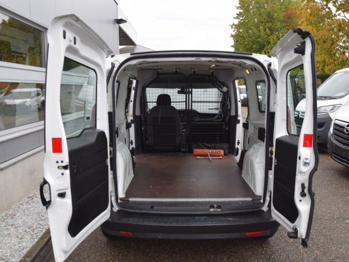 Utilitaire léger Fiat Doblo Autre Cargo Maxi 1.4i Benzine BLANC - 9