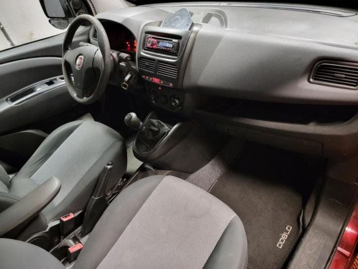 Utilitaire léger Fiat Doblo Autre COMBI MAXI 5pl 1.6 JTD 105ch DYNAMIC + ATTELAGE Autre - 9