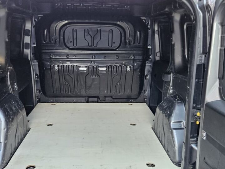 Utilitaire léger Fiat Doblo Autre Doblo 1.3 Multijet 95 Ch Gris - 20