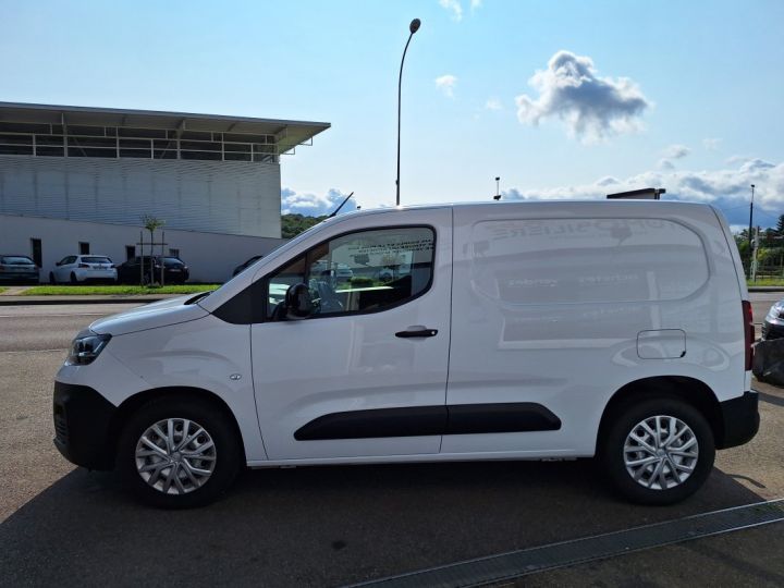 Utilitaire léger Fiat Doblo Autre FG M 650kg BLUEHDI 130cv EAT8 1ERE MAIN Blanc - 4