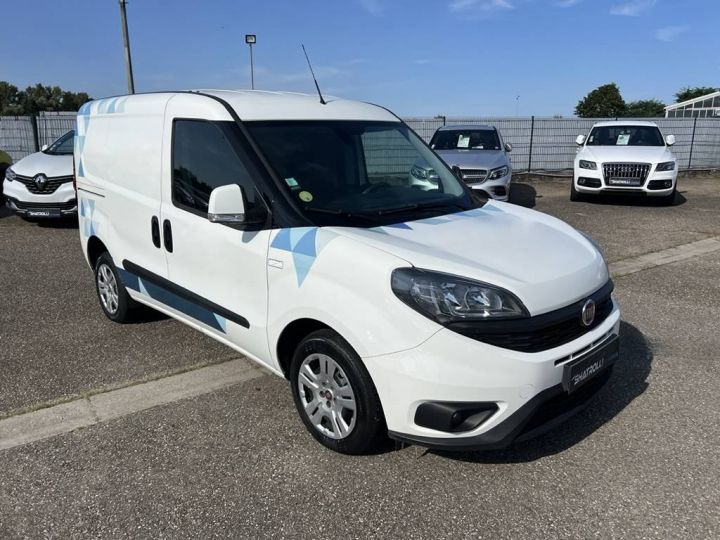 Utilitaire léger Fiat Doblo Autre II 1.6 BlueHDi 75ch 3Places Clim Régulateur 10750€ H.T. TVA20% BLANC - 2