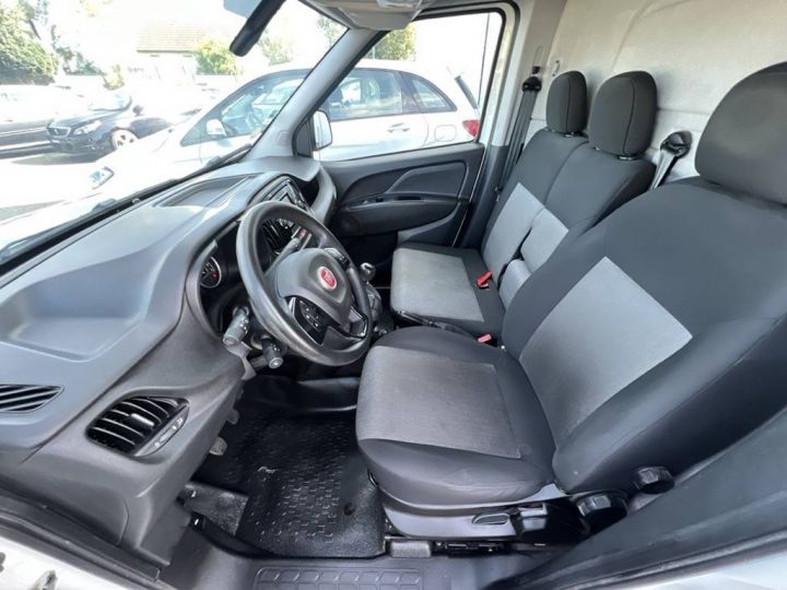 Utilitaire léger Fiat Doblo Autre II 1.6 BlueHDi 75ch 3Places Clim Régulateur 10750€ H.T. TVA20% BLANC - 14