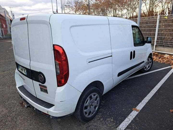 Utilitaire léger Fiat Doblo Autre MAXI 1.6 MJET 105 P.PRO TRIO NAV 1000KG BLANC - 3