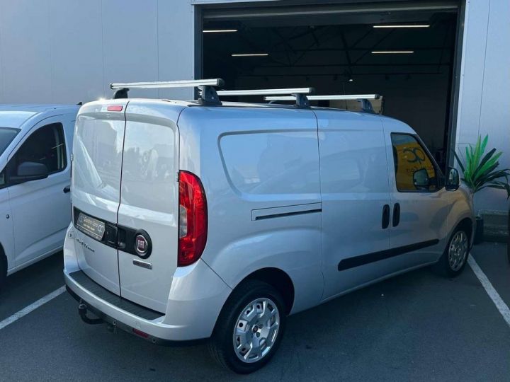 Utilitaire léger Fiat Doblo Autre XL LONG CHASSIS 1.6D  Gris Métallisé - 4