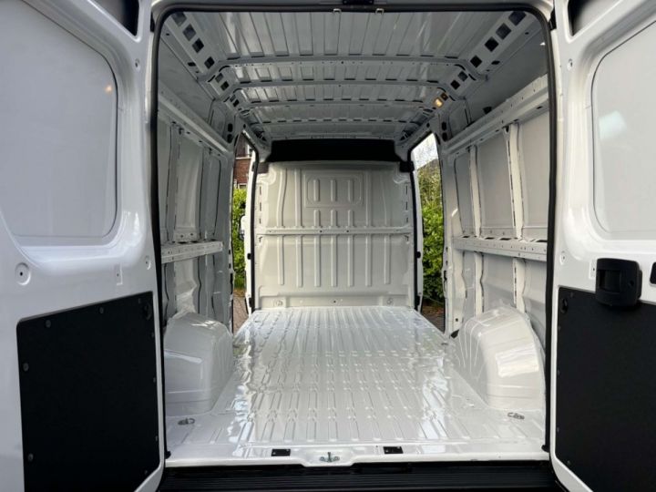 Utilitaire léger Fiat Ducato Autre 2024 2.2 MultiJet 140 S&S L3H2 3.5t Techno, Cam, Trekh.  - 12