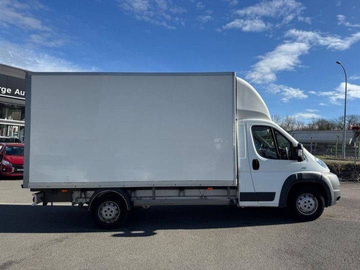 Utilitaire léger Fiat Ducato Autre CCB PACK PRO 20m3 HAYON 2.3 MJET 130CV Blanc Verni - 5