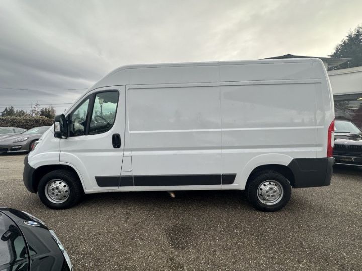 Utilitaire léger Fiat Ducato Autre FG 3.3 MH2 2.3 MULTIJET 130CH PACK PRO NAV Blanc - 8