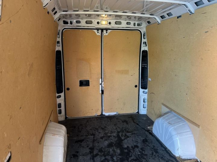 Utilitaire léger Fiat Ducato Autre Tôlé Pro Lounge 3.5 XL L3H2 2.2 Multijet - 140 BLANC - 13