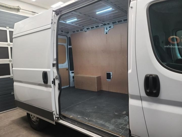 Utilitaire léger Fiat Ducato Autre VU FOURGON 2.0 115ch L2H2 PACK NAV PRO 19490 TTC Blanc - 8