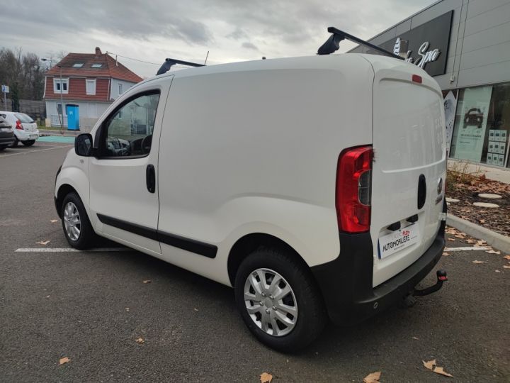 Utilitaire léger Fiat Fiorino Autre 1.4 i.e. 77ch Pack Pro Nav Blanc - 3