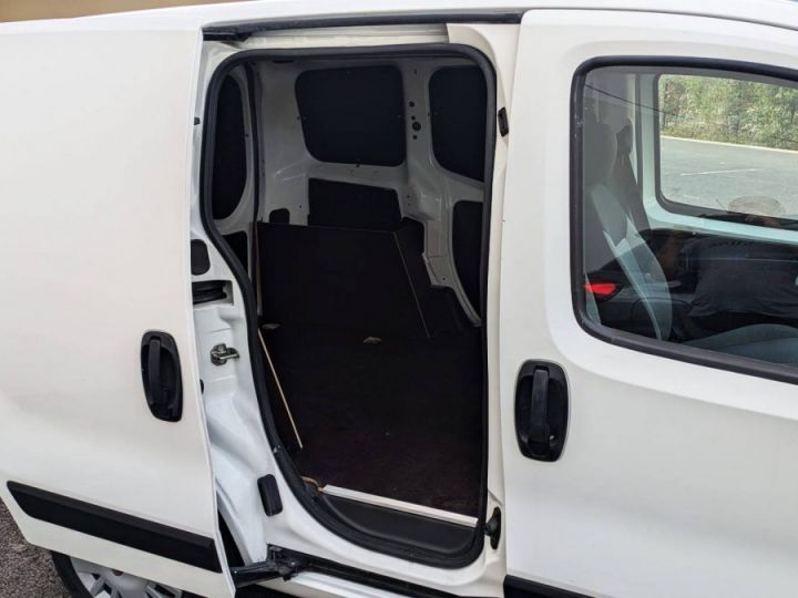 Utilitaire léger Fiat Fiorino Autre 1.4ie 77ch pack pro nav BLANC - 2