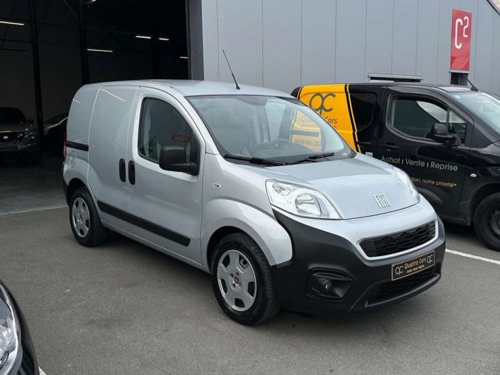 Utilitaire léger Fiat Fiorino Autre Gris Métallisé - 3