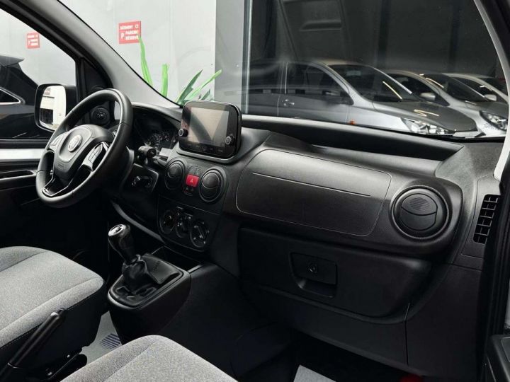 Utilitaire léger Fiat Fiorino Autre Gris Métallisé - 11