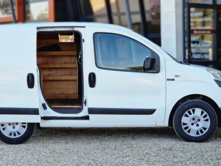 Utilitaire léger Fiat Fiorino Autre TOLE 1.3 16V MULTIJET 75 PACK Blanc - 43