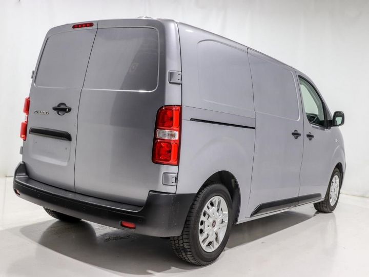 Utilitaire léger Fiat Scudo Autre 2.0 HDI 145 CV BUSINESS GPS  L2 - 3PLACES  Gris - 5