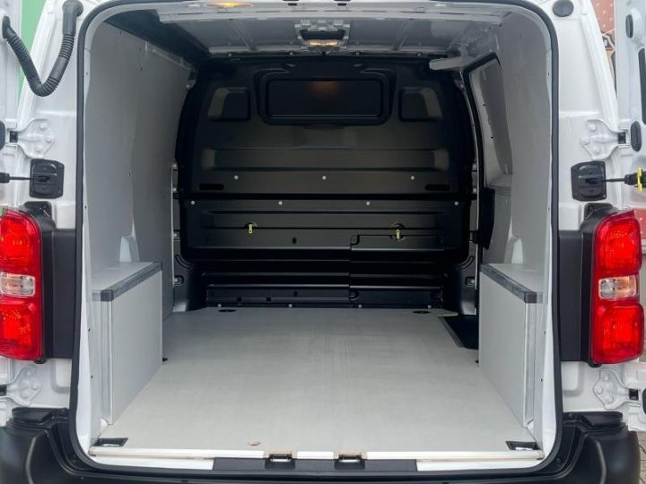 Utilitaire léger Fiat Scudo Autre Fg M 1.5 BlueHDi 120ch S&S Pack Premium Connect Blanc Icy - 9