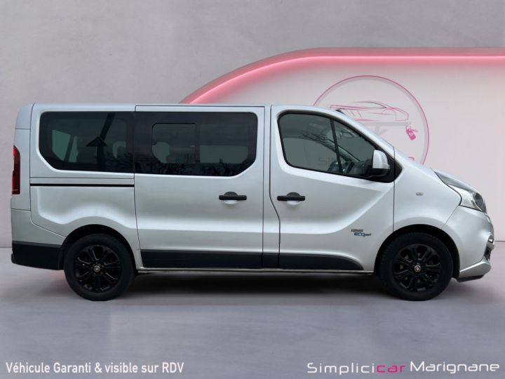 Utilitaire léger Fiat Talento Autre PANORAMA / 9 PLACES / CAM DE RECUL / LIM ET REGUL DE VITESSE / ATTELAGE / DOUBLE PORTES LATERALES Gris - 9