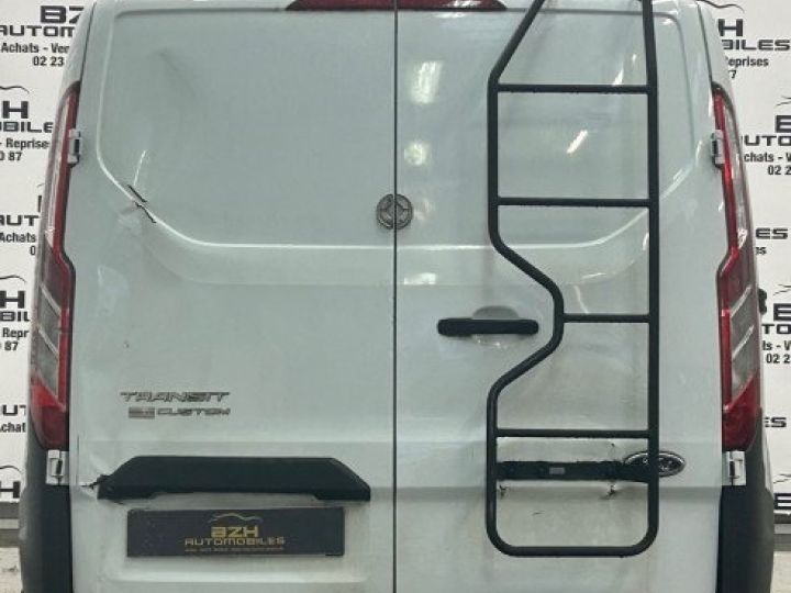 Utilitaire léger Ford Transit Autre CCB 330C 2.2 TDCI 125CH TRACTION GARANTIE 12 MOIS Blanc - 4