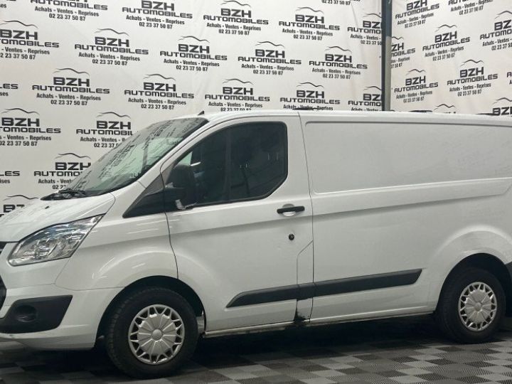 Utilitaire léger Ford Transit Autre CCB 330C 2.2 TDCI 125CH TRACTION GARANTIE 12 MOIS Blanc - 3