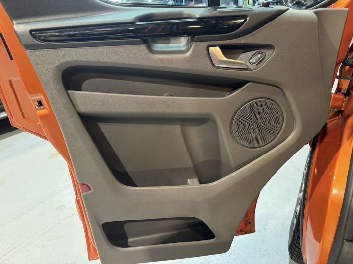 Utilitaire léger Ford Transit Autre Custom 2.0 170 320L1H1 AUTO CAB APP SPORT TVA RECUPERABLE Orange - 9