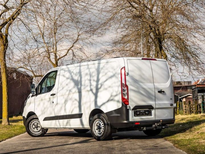 Utilitaire léger Ford Transit Autre Custom 2.0 TDCi L1H1 Blanc - 16