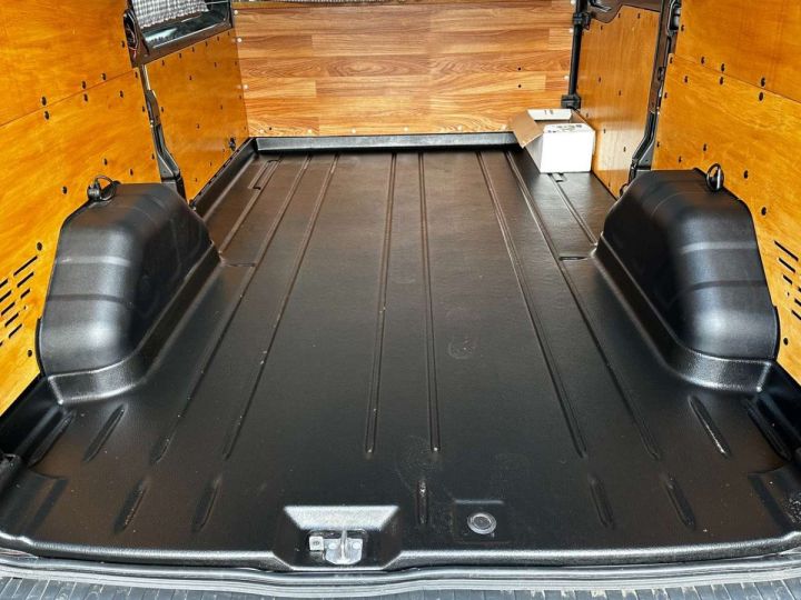 Utilitaire léger Ford Transit Autre Custom 2.0 TDCi L1H2 Ambiente UTILITAIRE-BT-PROPRE !!! Gris Métallisé - 19