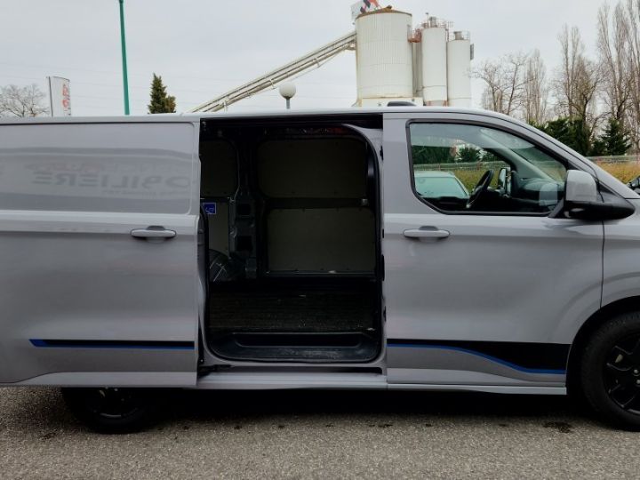 Utilitaire léger Ford Transit Autre Custom Fg SPORT 300 L1H1 2.0 EcoBlue 170 BVA8 Gris - 17