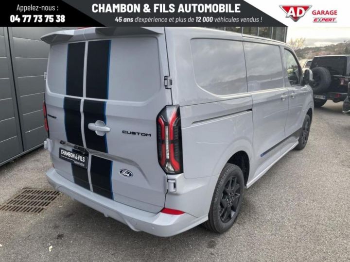 Utilitaire léger Ford Transit Autre Custom FOURGON 320 L1H1 2.0 ECOBLUE 170 CH BVA8 SPORT Prix 40325 HT Gris Mat - 4