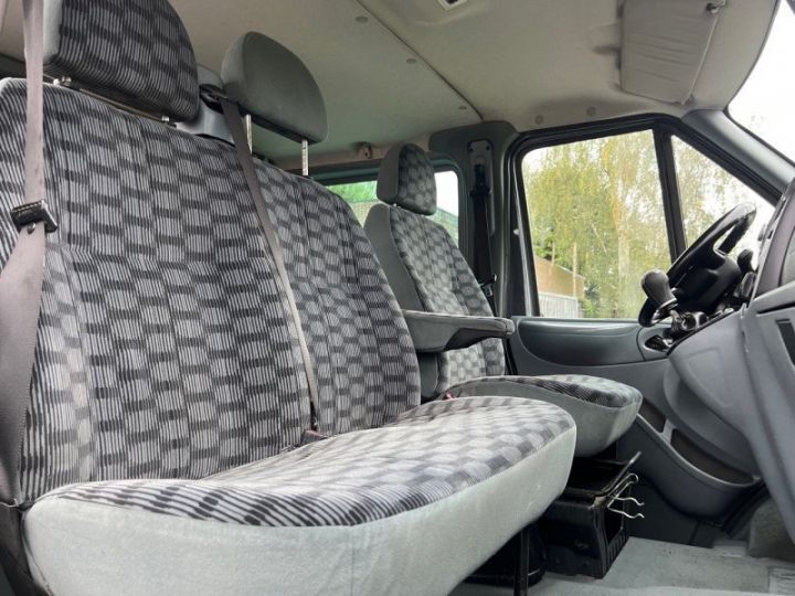 Utilitaire léger Ford Transit Autre KOMBI 2.2 TDCI 110CH 6 PLACES GRIS - 11