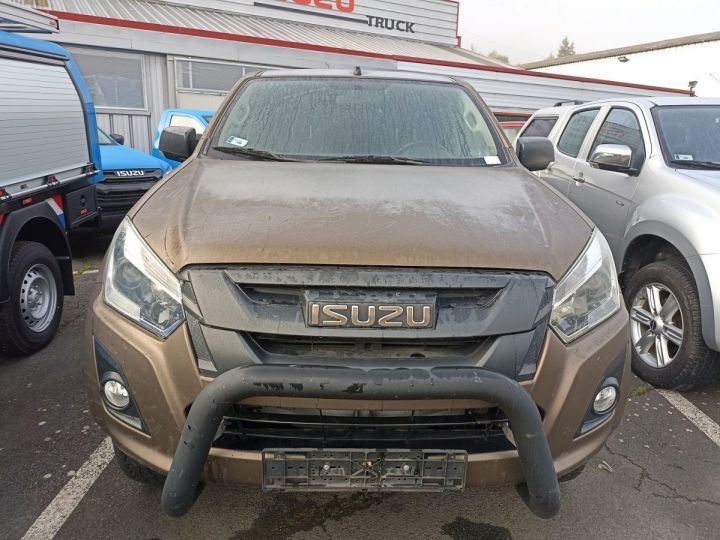 Utilitaire léger Isuzu D-Max Autre Marron - 1