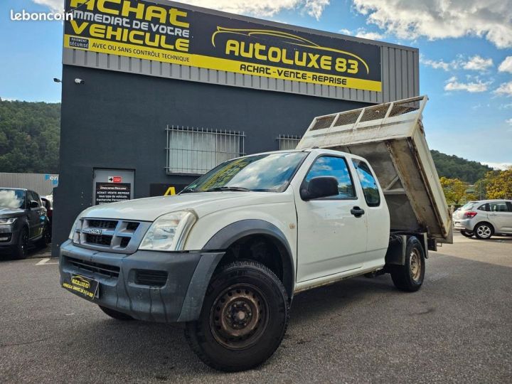 Utilitaire léger Isuzu D-Max Autre space cap 2.5l 100 cv tva récupérable Blanc - 1