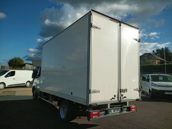 Utilitaire léger Iveco Daily Autre 35C16 2.3L MULTIJET 156CH 20M3 TVA RECUPERABLE Blanc - 6